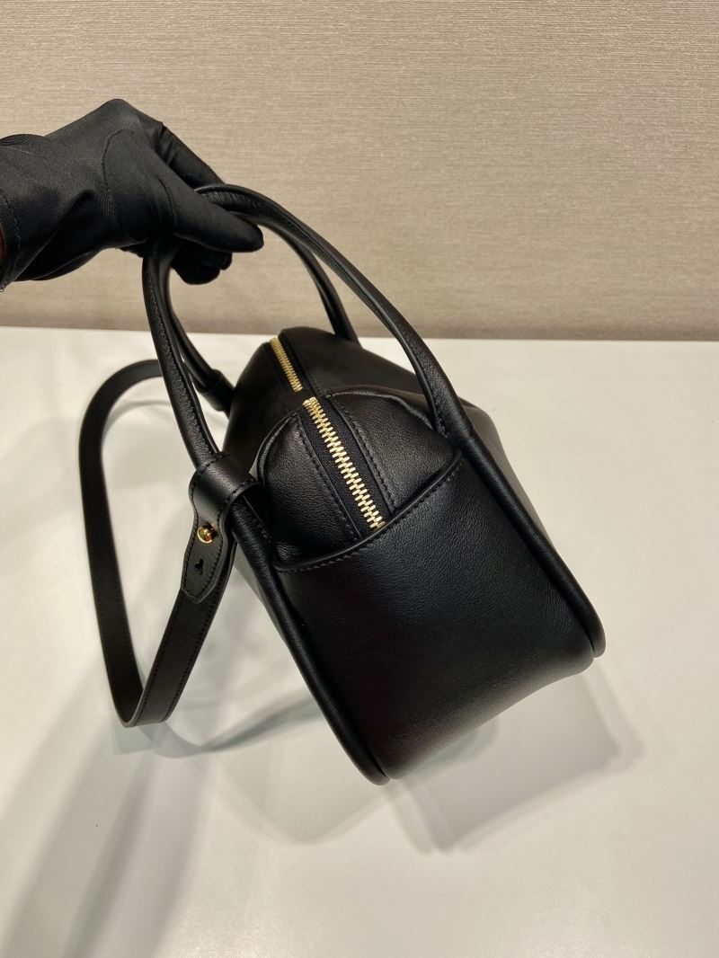 Pra*a top handle bags